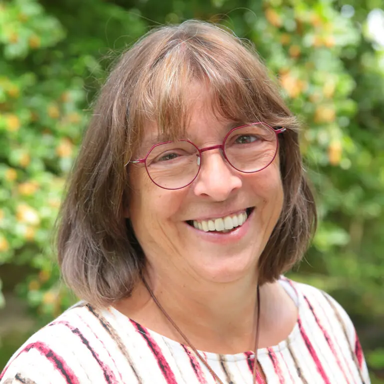 Porträt von Bärbel Oppermann